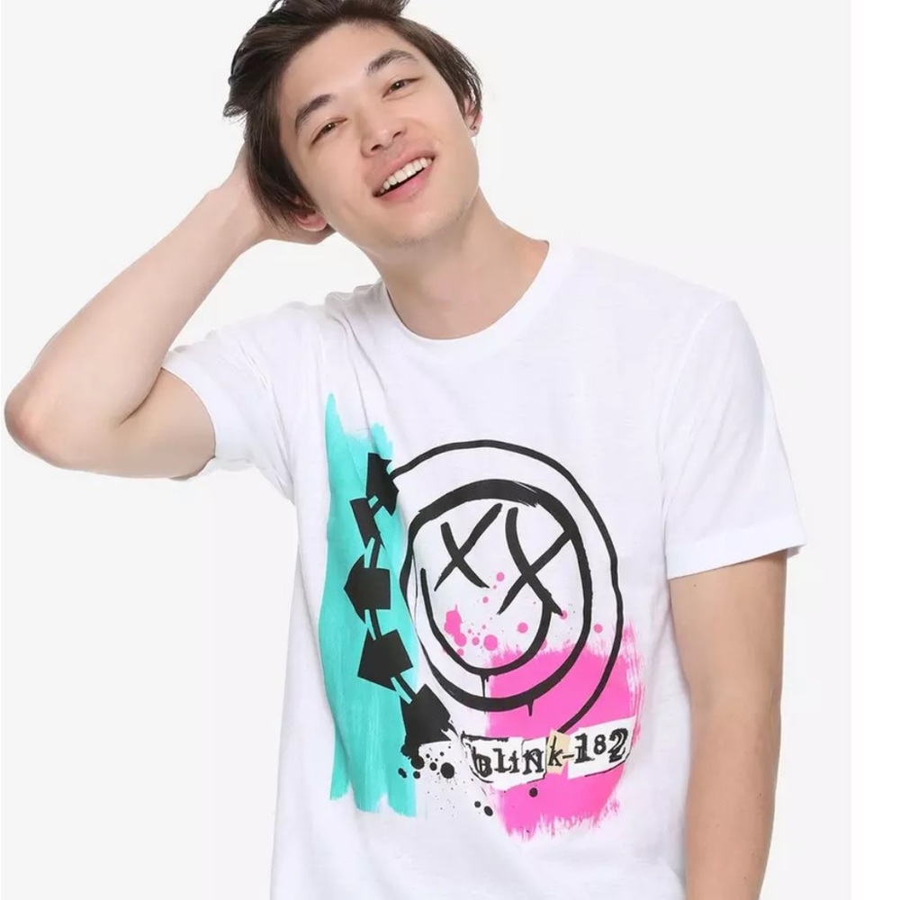 Blink 182 tshirt